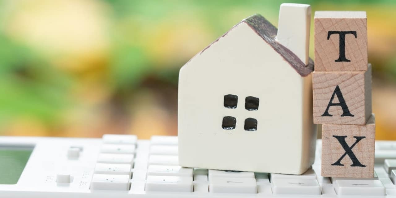 https://pierpointmortgage.com/wp-content/uploads/2022/01/What_homebuyers_and_owners_need_to_know_about_2022_taxes.jpg